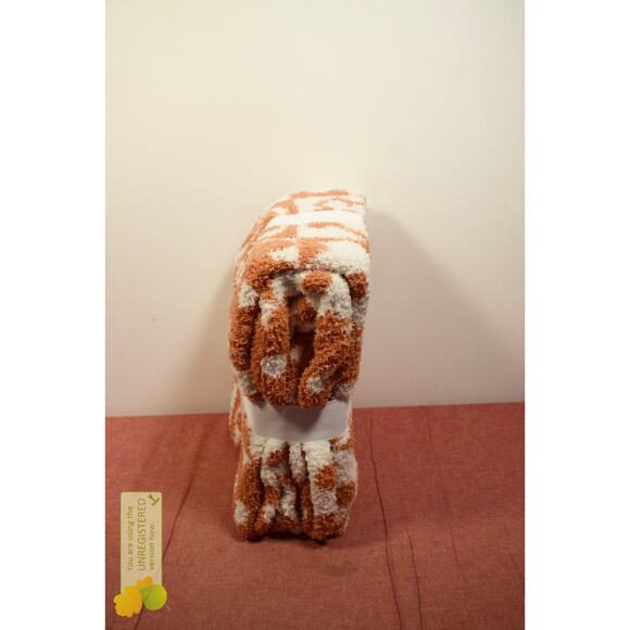 **Makers Collective 50x60" Teen Flower Throw Blanket Peach* - Picture 3 of 5